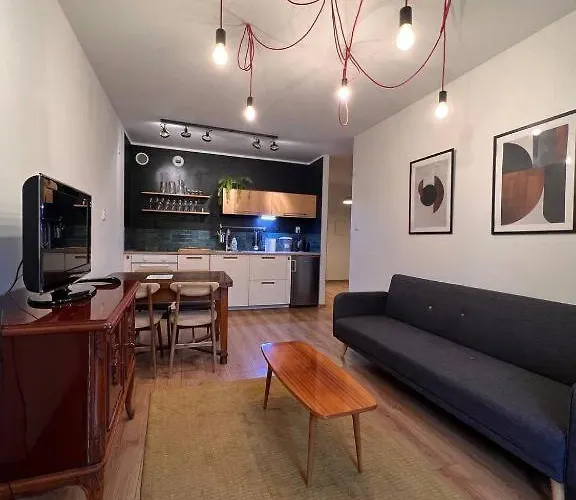 Dmowskiego 13-19 Tectumapart *